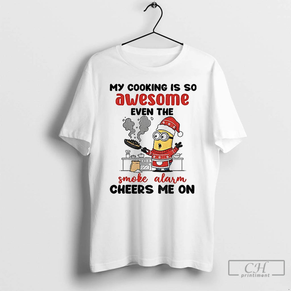Classic Minion Santa Hat My Cooking Is So Awesome Even The Smoke Alarm Cheers Me T-Shirts, Hoodie, Sweatshirt