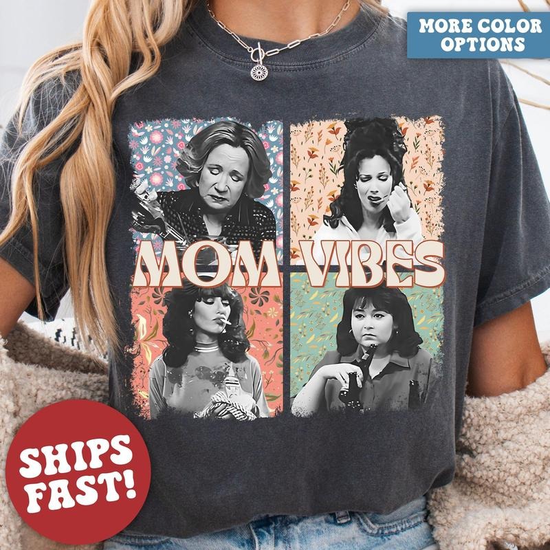 Comfort Colors Mom Vibes T-Shirt, Funny Mom Life T-Shirt, Retro Mother T-Shirts, Mother's Day Gift, Cool Mom Gifts...