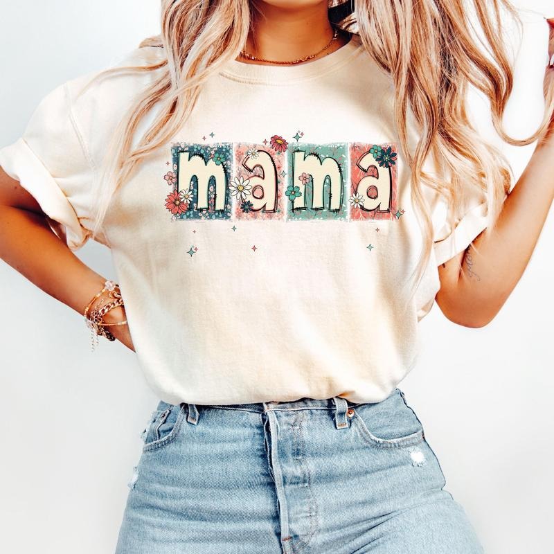 Comfort Colors Vintage Mama T-Shirt, Floral Mama Shirt, Boho Mama T-Shirt, Mother's Day Gift Hoodie, Sweatshirt
