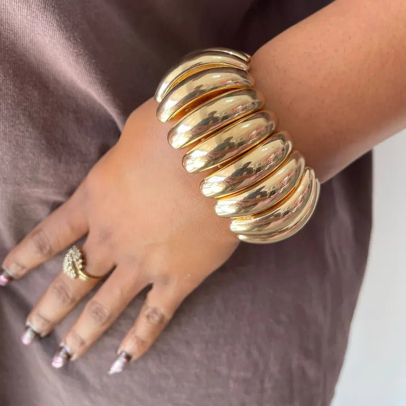 Gold Shell Style Bracelet Expandable Up To 9" T-Shirts, Hoodie, Sweatshirt | RetroVerseTees.com