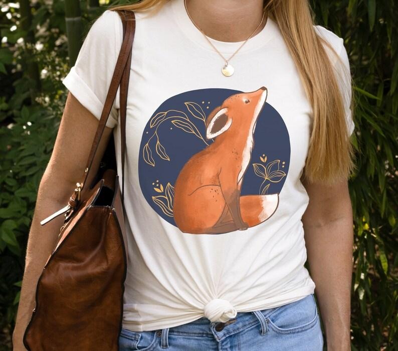 Heathered Cream Fox T Shirt Hoodie Sweater, Vintage Animals TShirt, Cute Cottagecore Tee, Woodland Animal Tee, Cute Boho...
