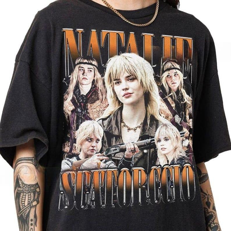 Natalie Scatorccio Yellowjackets Vintage Shirt Gift for Woman anda Man Hoodie, Sweatshirt | RetroVerseTees.com