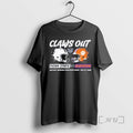 Officials Penn State Vs Clemson 2025 Pinstripe Bowl Claws Out Dueling Helmets Premium T Shirts Hoodie, Sweatshirt
