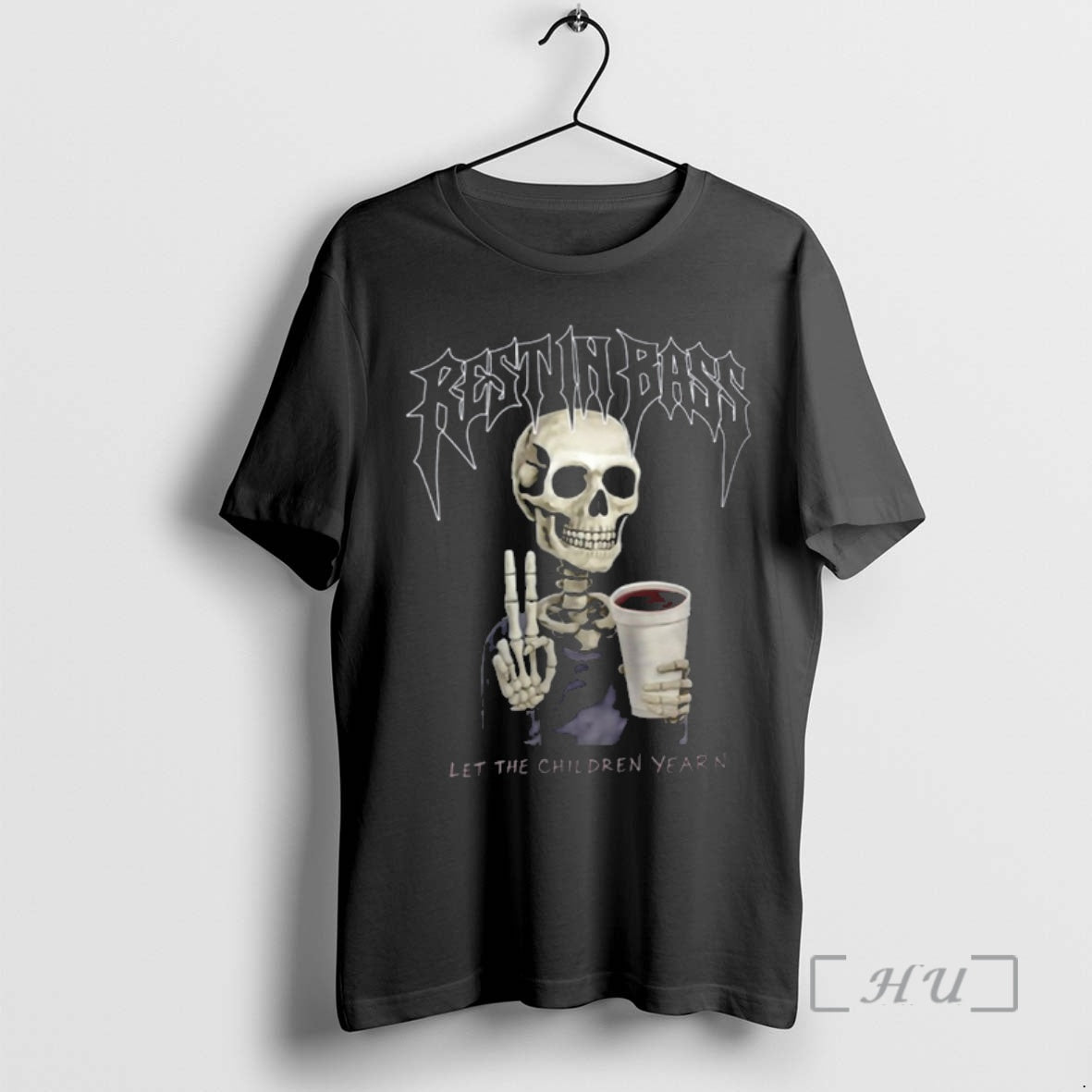 Officials Praiseche Rest In Bass Peace Let The Children Yearn T-Shirts, Hoodie, Sweatshirt | RetroVerseTees.com