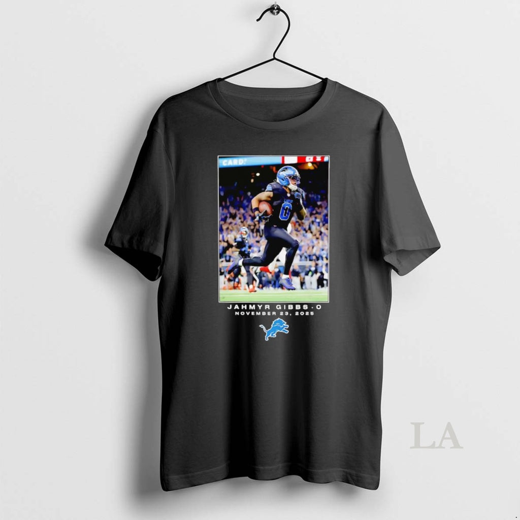 Original Jahmyr Gibbs Flash Moment Photo 2025 Detroit Lions T-Shirts, Hoodie, Sweatshirt | RetroVerseTees.com