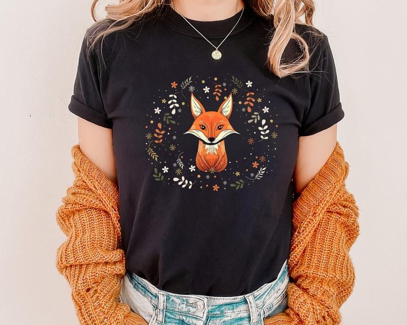 Red Fox Cottagecore T Shirt Hoodie Sweater Aesthetic Flower Printed Shirt Vintage Fox Design Women Tshirt Nature Wildlife...