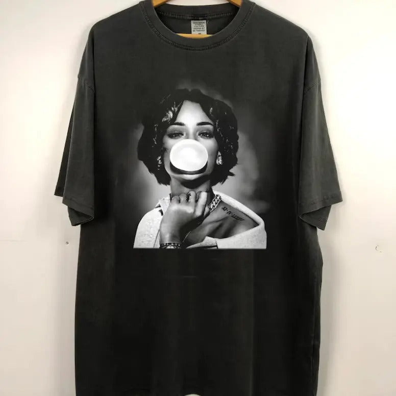 Rihannaaa 90s music shirt, Pop Music Fan shirt, Tour Shirt Hoodie, Sweatshirt | RetroVerseTees.com