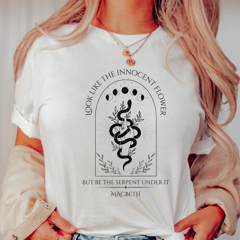 Shakespeare Shirt. Lady Macbeth Shirt. Snake T-shirt. Dark Academia. Alt Style. Literature shirt. Literary shirt. Dark...