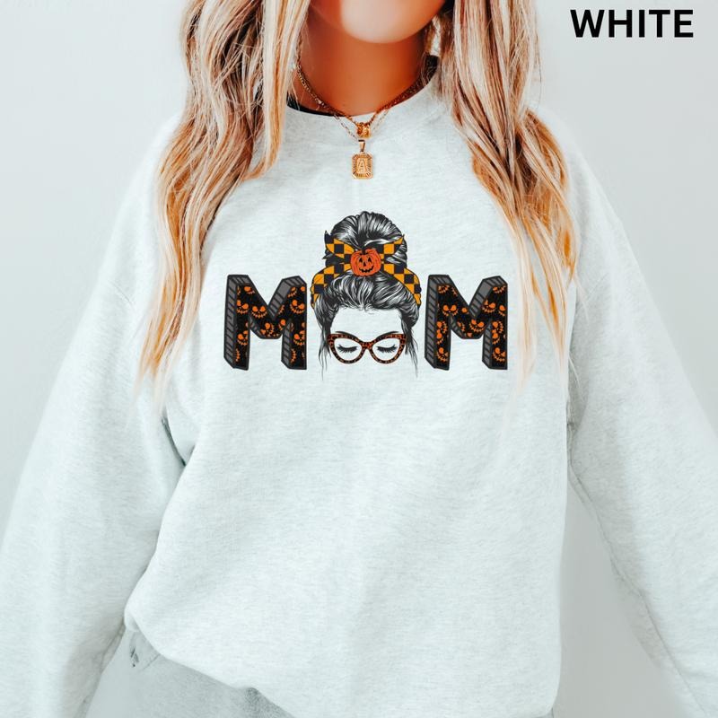 Spooky Season Crewneck, Halloween Mom Sweatshirt, Oversized Halloween Graphic Crewneck, Cotton Pullover Spooky Season...