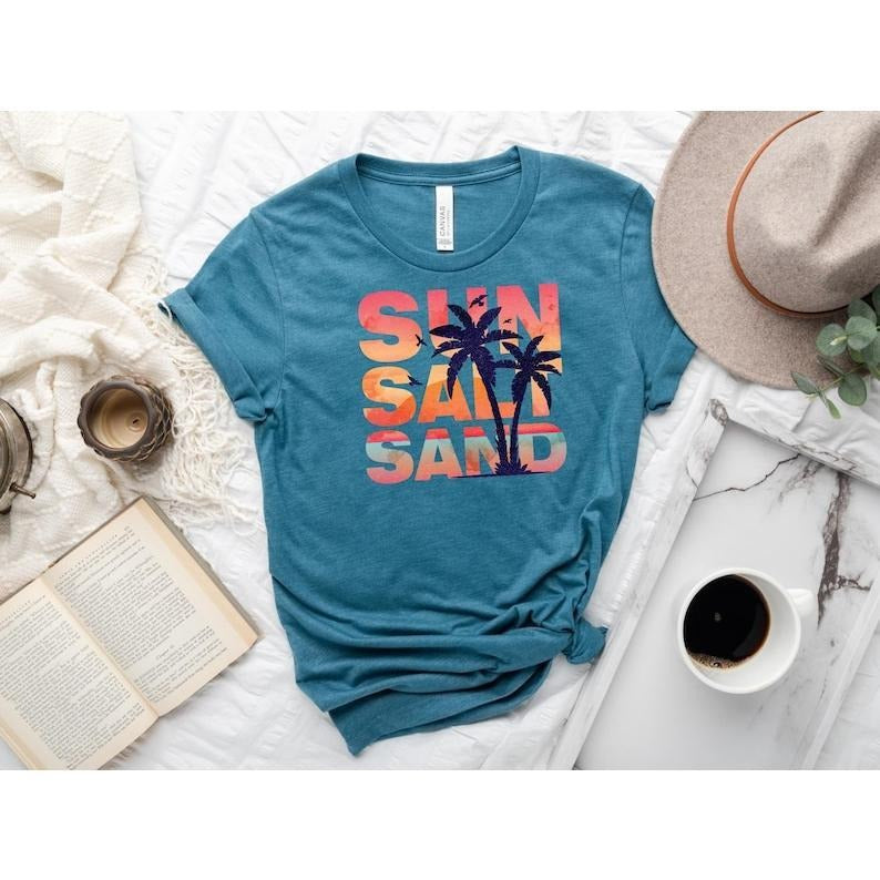 Sun Sand Salt Beach Shirt, Retro T-Shirt, Trendy Beach Shirts for Women, Summer Vacation Shirts, Womens Oversized Beach...