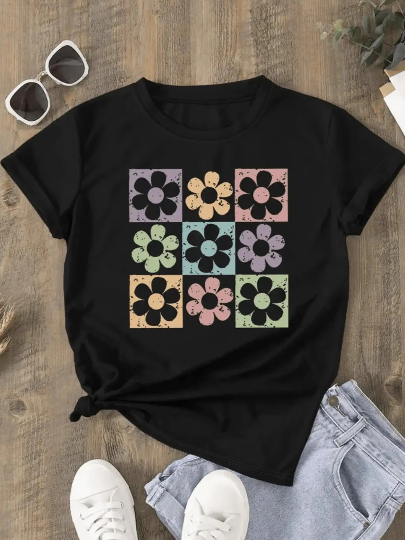 Women's Floral Print Round Neck Tee, Vintage Trendy Casual Short Sleeve T-shirt for Daily Wear, Ladies Fall & Winter...