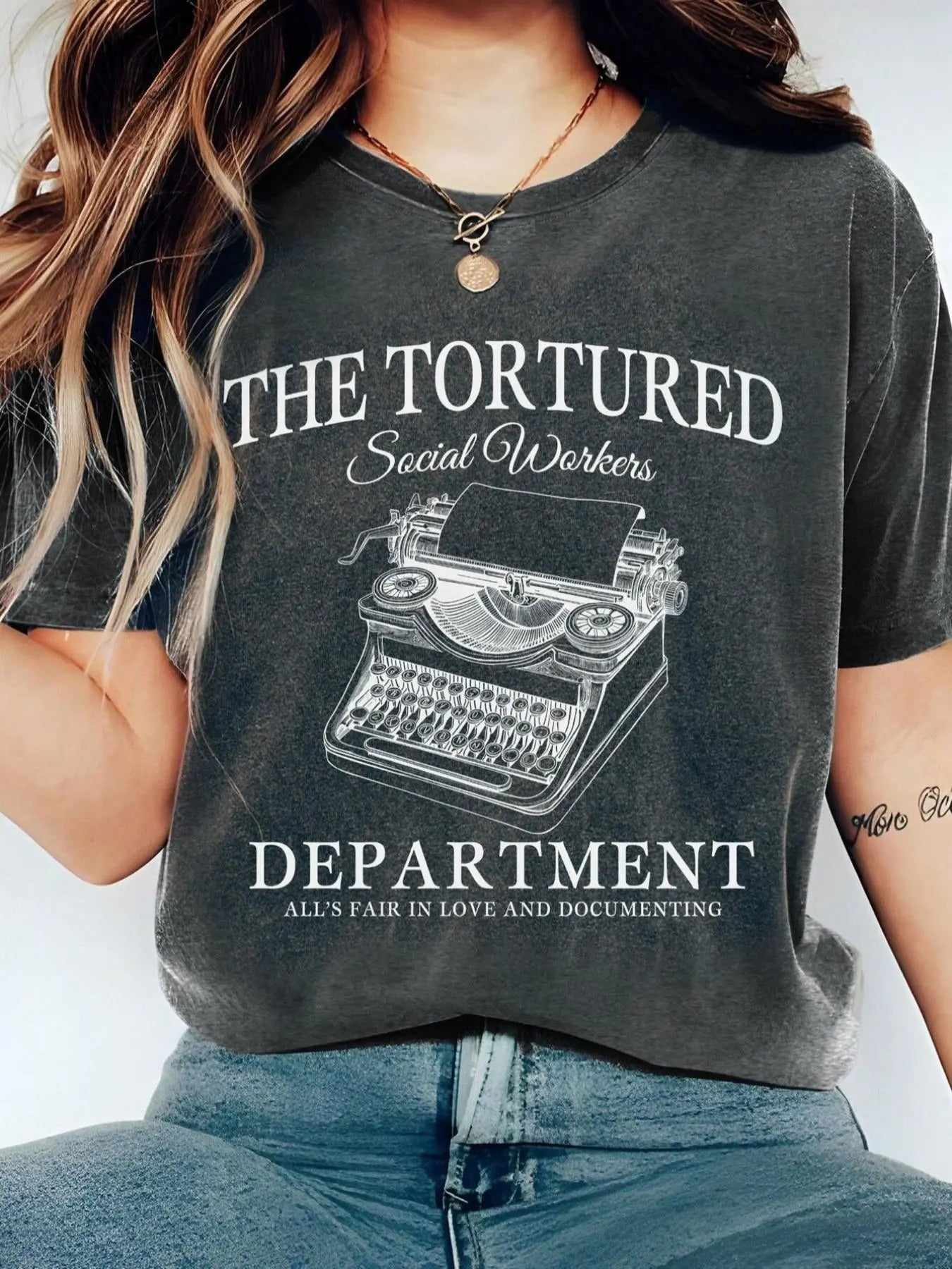 Women's Letter Print Round Neck Graphic Tee, Vintage Trendy Casual Short Sleeve T-shirt for Daily Wear, Ladies Tops for...
